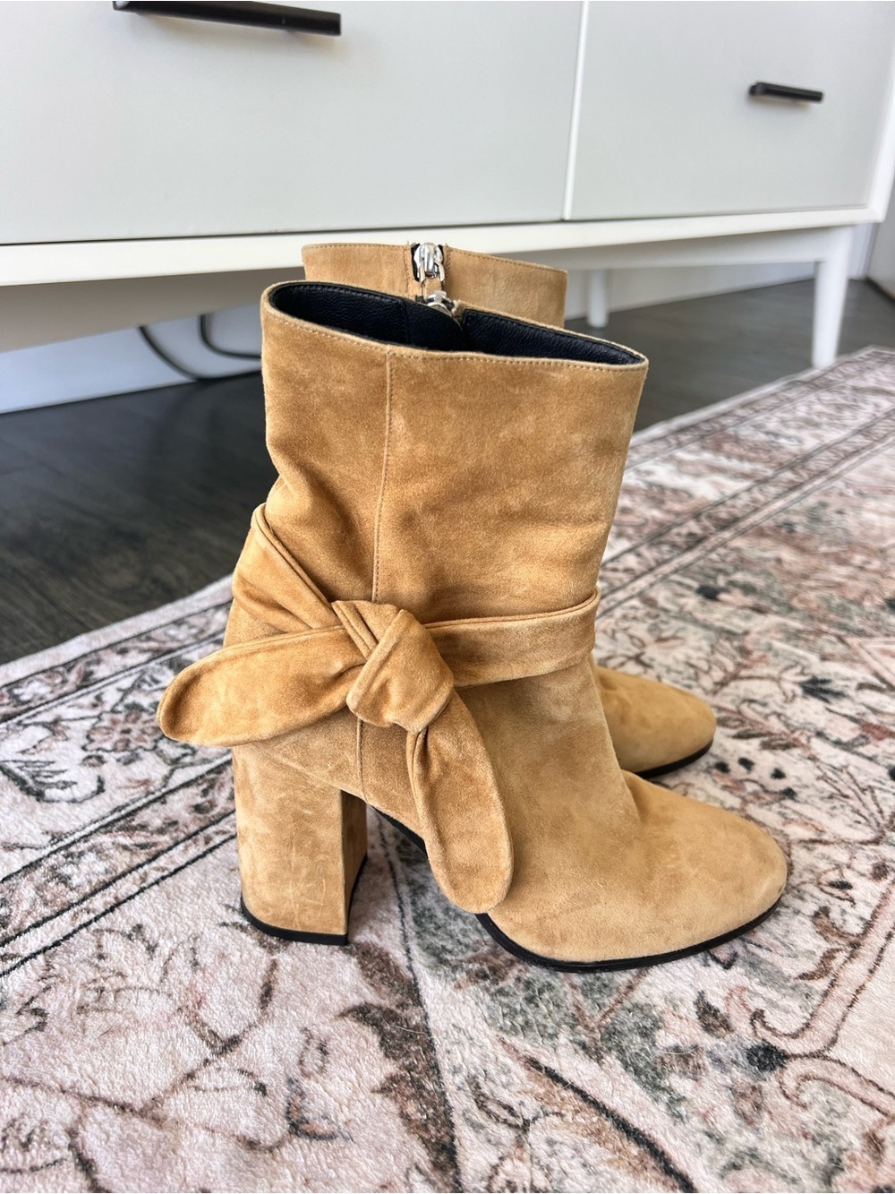 Deimille Made in Italy Genuine Italian Leather & Suede Boots- Size 37 (US 6)